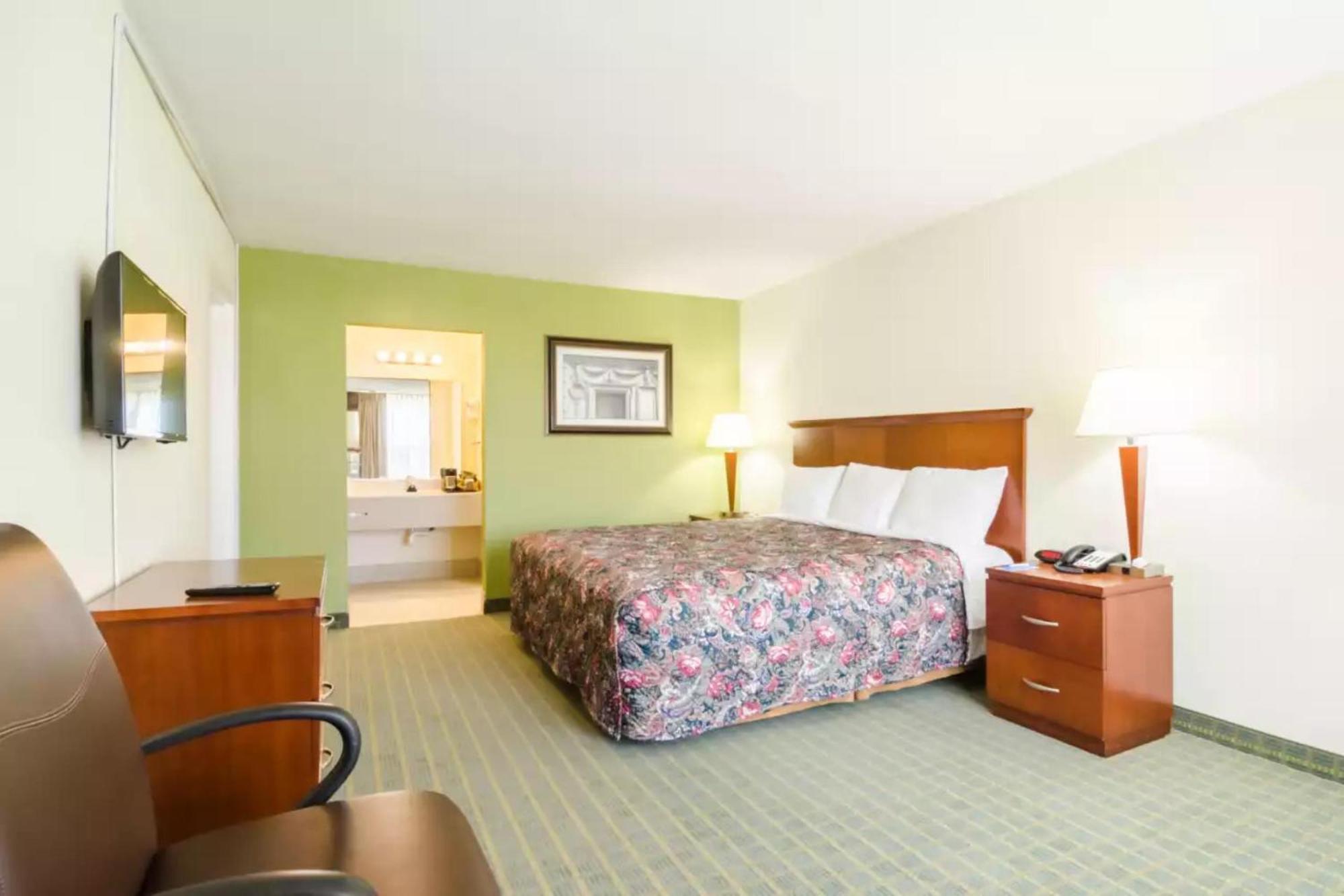 Oyo Hotel Greensboro East I 40 Zewnętrze zdjęcie
