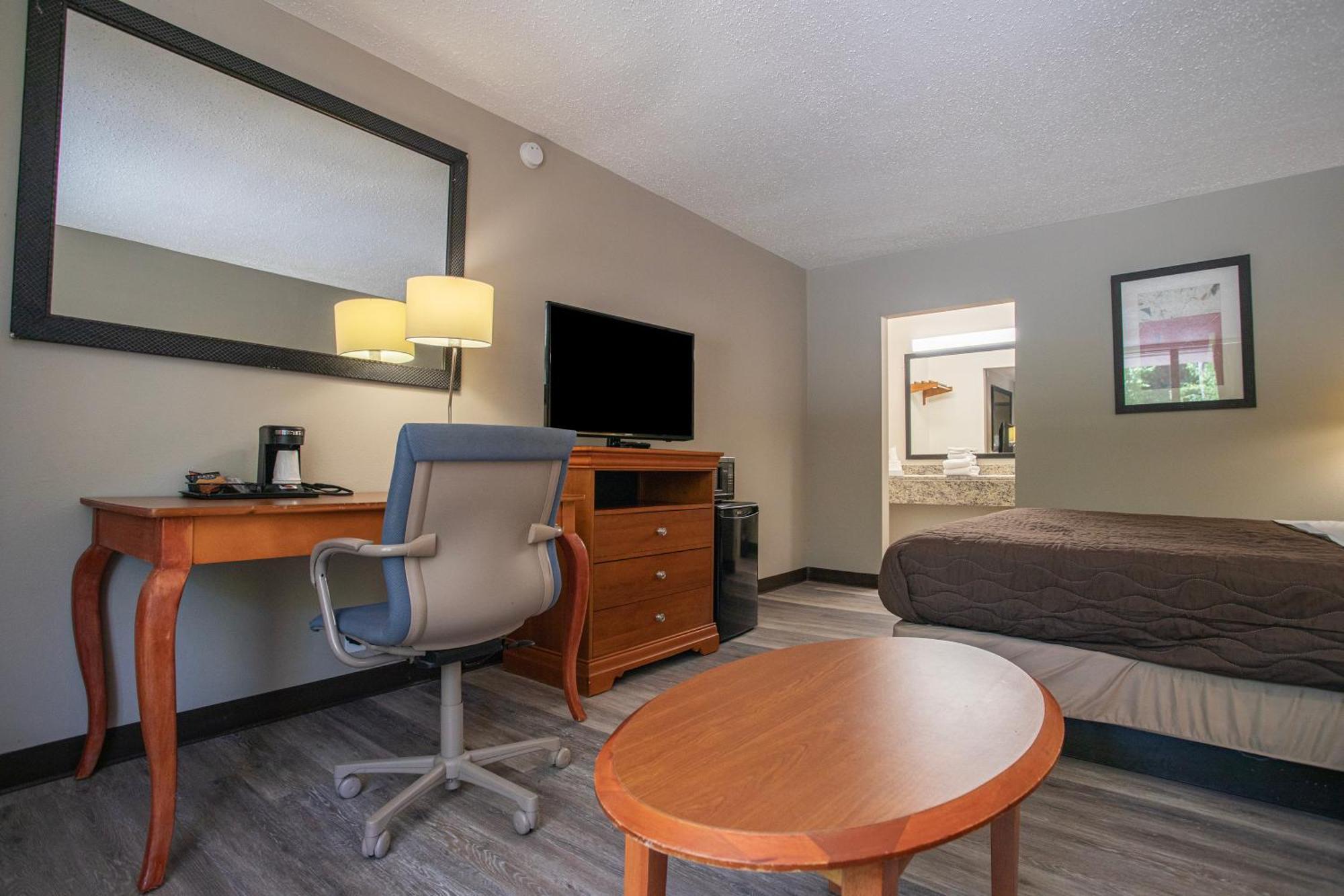 Oyo Hotel Greensboro East I 40 Zewnętrze zdjęcie