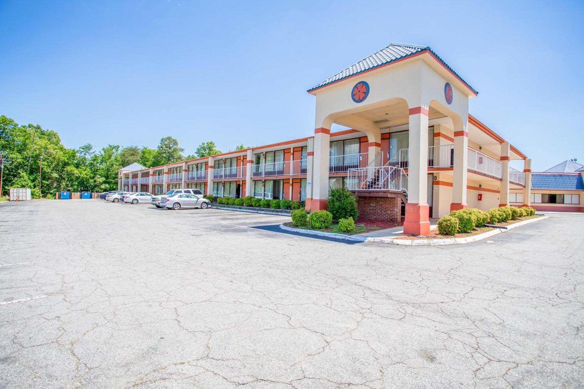 Oyo Hotel Greensboro East I 40 Zewnętrze zdjęcie